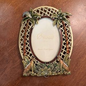 3.5x5 inch frame with crystal accents